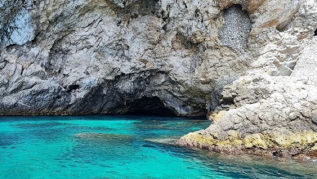 Escursioni in barca Taormina Giardini Naxos Isola bella