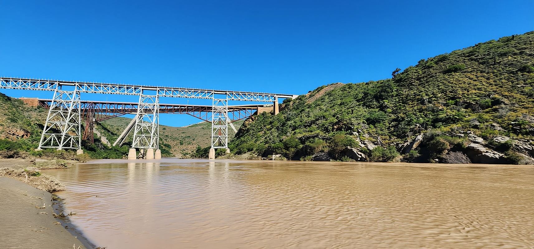 Simpanan Permainan Bon: Pengembaraan Hovercraft