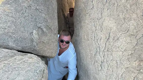 เจดดาห์: เดินป่าบนภูเขาและโยคะยามพระอาทิตย์ตก