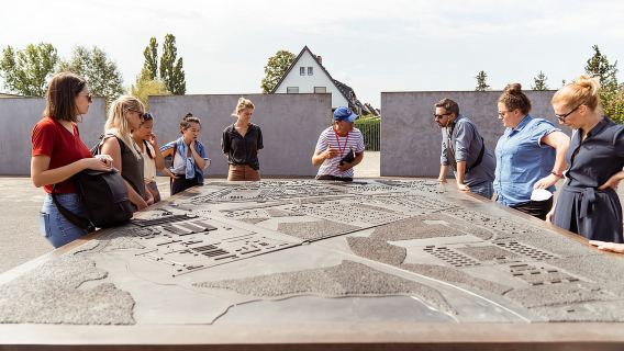 Berlin: Lawatan Kem Konsentrasi Sachsenhausen dalam bahasa Inggeris