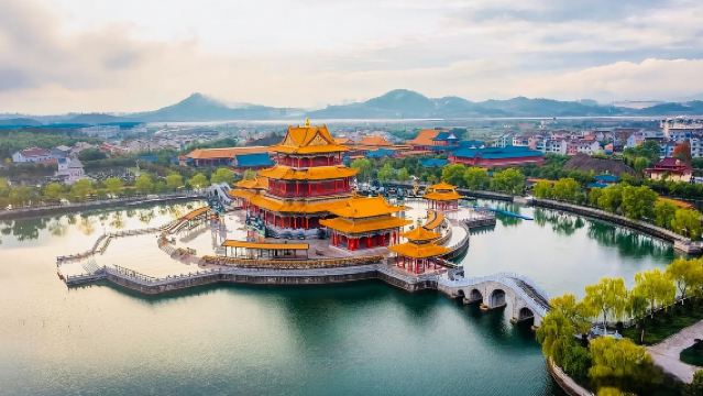 Taman Bukit Jing + Taman Yuanming Baru + Teater Besar Zhuhai + Pelayaran Pulau Sekitar Macau Sehari [Tiada Pas Diperlukan]