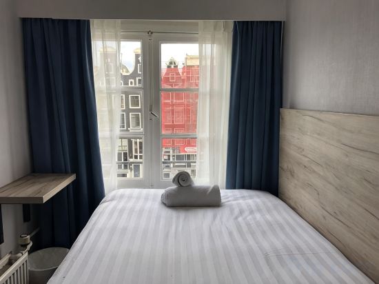 Facade Hotel Amsterdam - Tap to explore photos