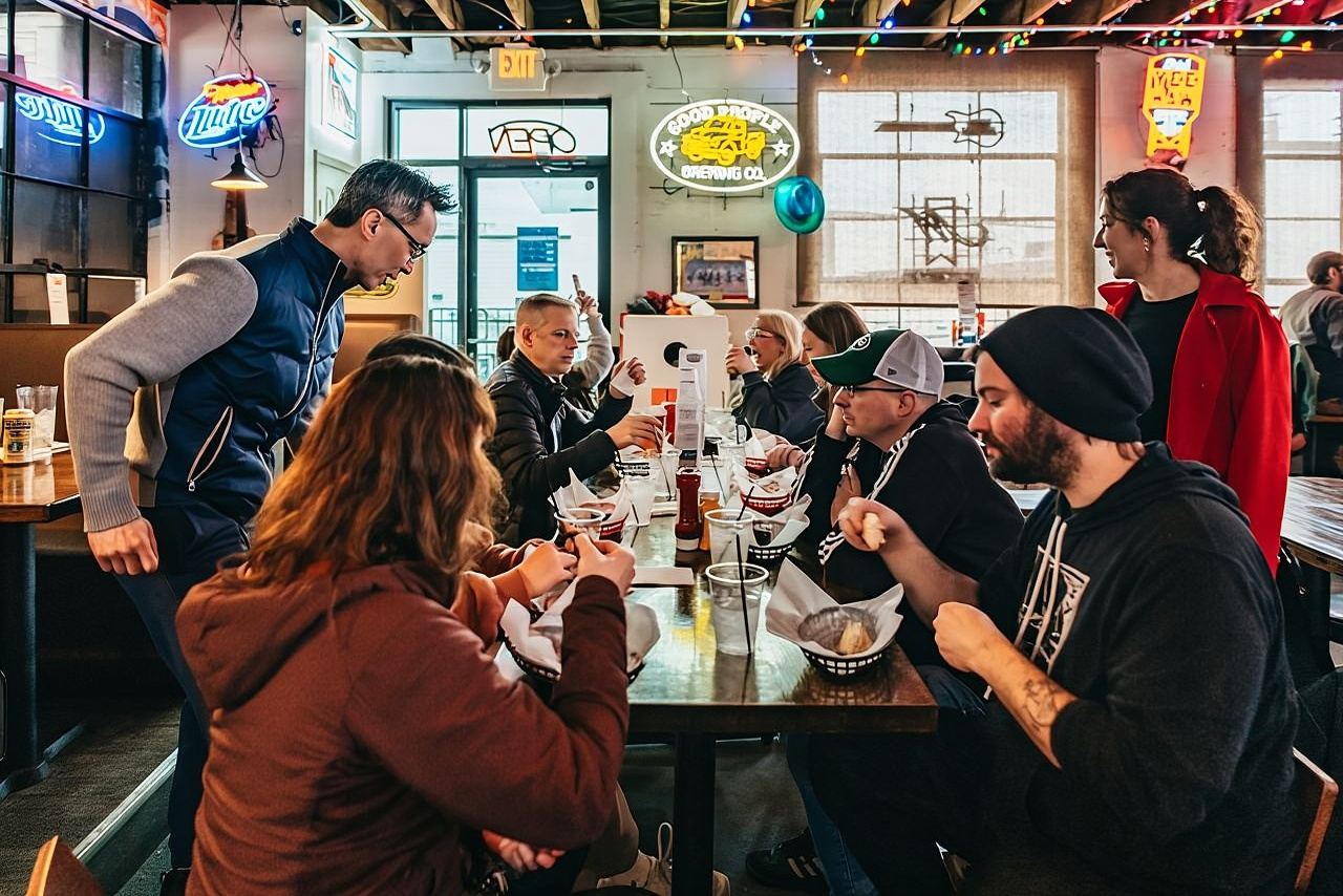 Nashville: Food Tour with 5+ Tastings of Local Delicacies