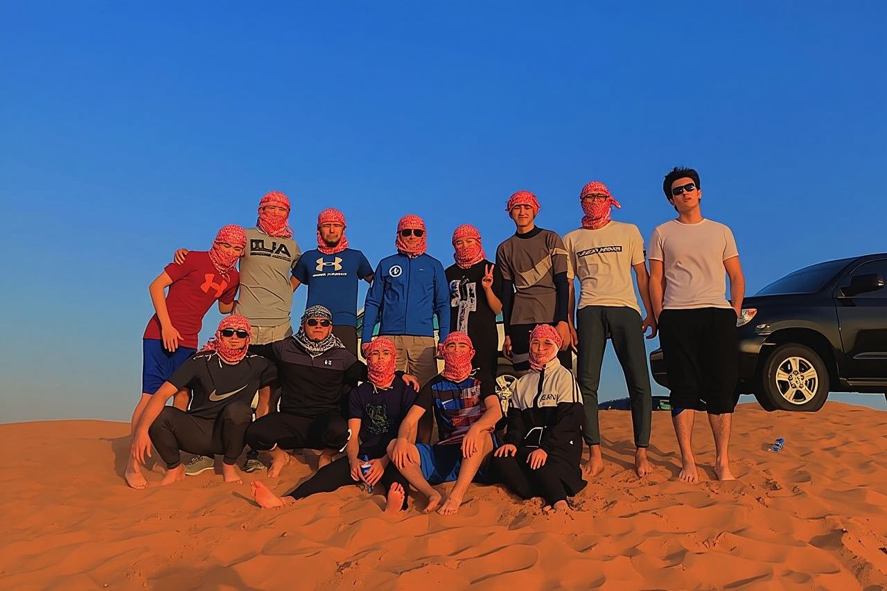 Safari serale nel deserto di Dubai - Condivisione