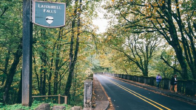 ทัวร์น้ำตกมัลต์โนมาห์และน้ำตกในหุบเขาแม่น้ำโคลัมเบีย ตอนเช้า