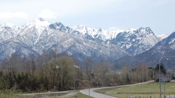 日本北海道大雪山國立公園-白鬚瀑布-青池【北海道中文專車】