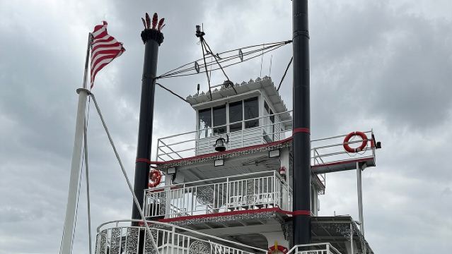 Memphis Discovery Tour with Riverboat Cruise on Mississippi River