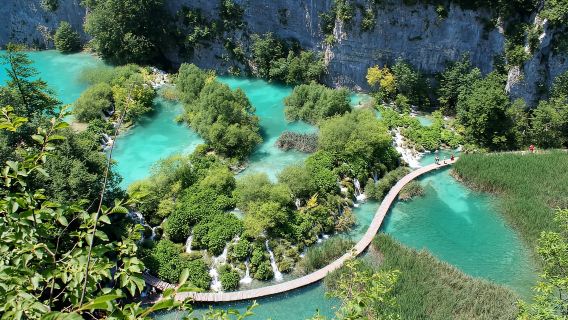 Günstigste Krka-Wasserfälle mit Schwimmen und Bootsfahrt