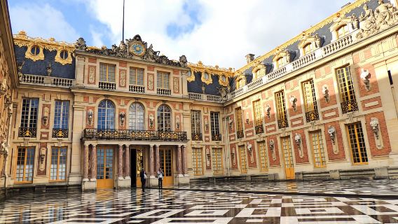 Versailles : Visite guidée du palais avec service d'entrée rapide et accès complet