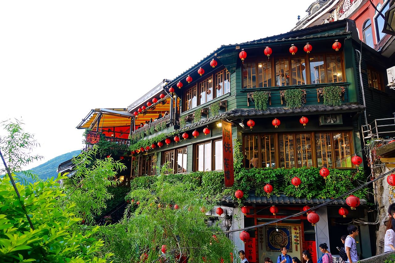 Taipei: Jiufen and Shihfen Half Day Tour