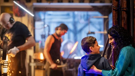 ทริปสำหรับแฟนๆ เดอะลอร์ดออฟเดอะริงส์|สตูดิโอเวลลิงตัน (Weta Workshop) ประเทศนิวซีแลนด์ (รวมบริการรับส่งจุดนัดพบ+อาหารกลางวัน)