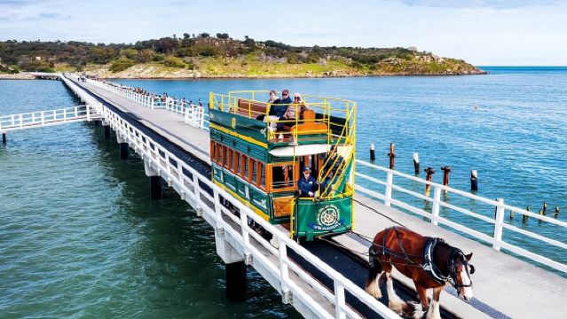 Le attrazioni principali del SA includono Hahndorf, Victor Harbour e il d'arenberg 'Cube'