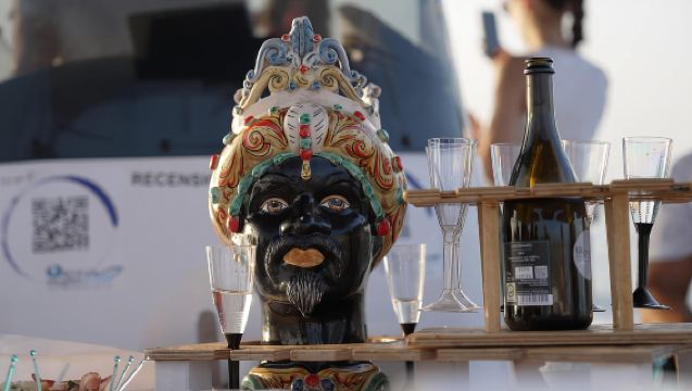 Syracuse: Sunset Cruise di Ortigia dengan Aperitif