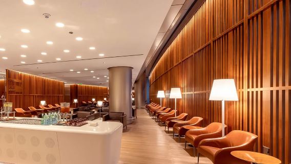 Qatar Doha Hamad international airport VIP lounge pass DOH Hamad international airport VIP lounge pass transfer lounge dining shower