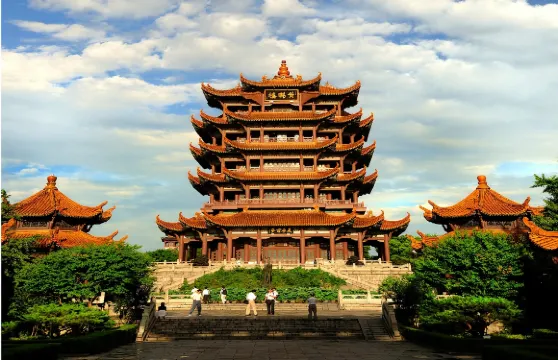 武漢黃鶴樓景區講解【可拼團 /可一對一服務 帶您看長江天下水，登黃鶴天下樓】