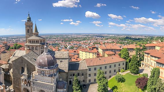 Private walking tour of Upper Town Bergamo