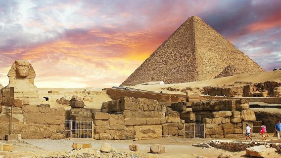 From Cairo: 8- Hour Sharing Group Tour To Pyramids of Giza ,Memphis City And Sakkara Pyramid