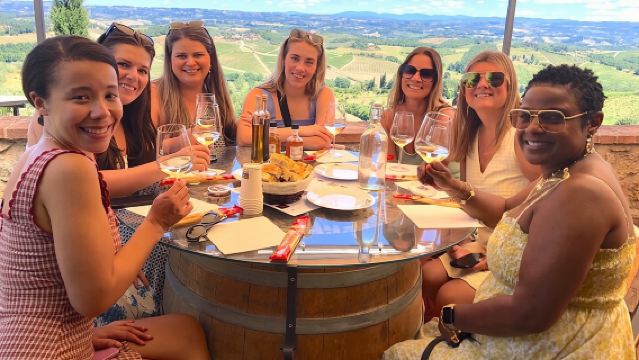 Toscane Wijnrondleiding: 2 Wijnhuizen & San Gimignano vanaf Florence
