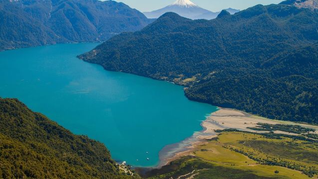 Todos los Santos Lake and Villa Peulla Tour