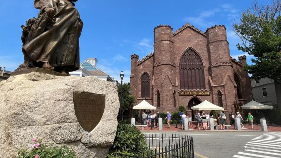 AmesburyTours