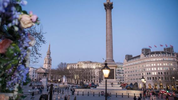 Лондон: ночной автобусный тур Tootbus London