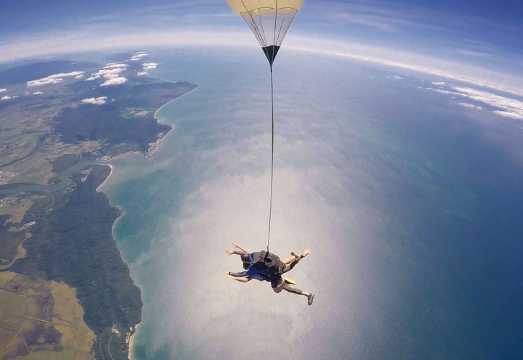 Cairns Innisfail Ocean View Skydiving [Optional City Transfers | Photos & Videos Available for Purchase | Grass/Beach Landing | Overlooking the... AUD 329.37