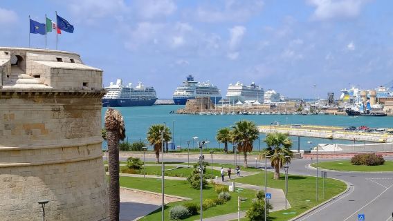 【中文包車】意大利羅馬+奇維塔韋基亞|中文地陪翻譯|行程訂製