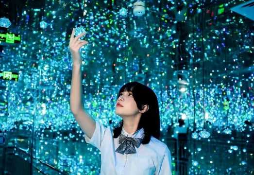 Hangzhou Starry Sky Art Museum • Technology Empowers Art to Immersively Experience Van Gogh's Classic Paintings
