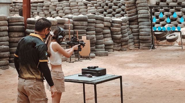 泰國旅遊 布吉神仙半島黃金射手射擊場Gold Shooter club 真人CS實彈射擊