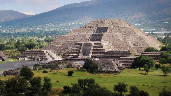 Full-Day Teotihuacan & Basilica Guadalupe Tour