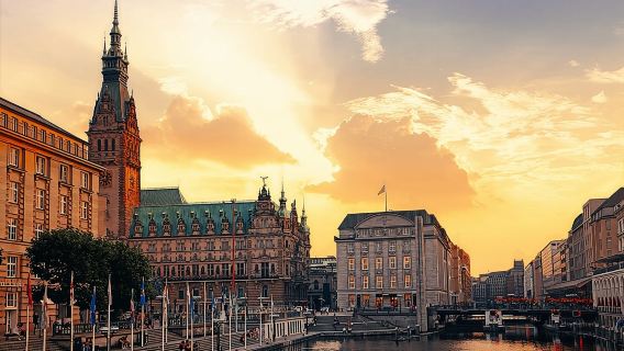 Private 2-Hour Hamburg Highlights Walking Tour