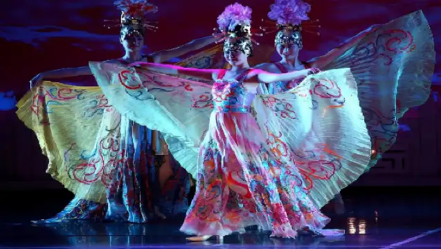 西安大唐芙蓉園+《夢回大唐》演出一日遊【升級版·掃碼入園】