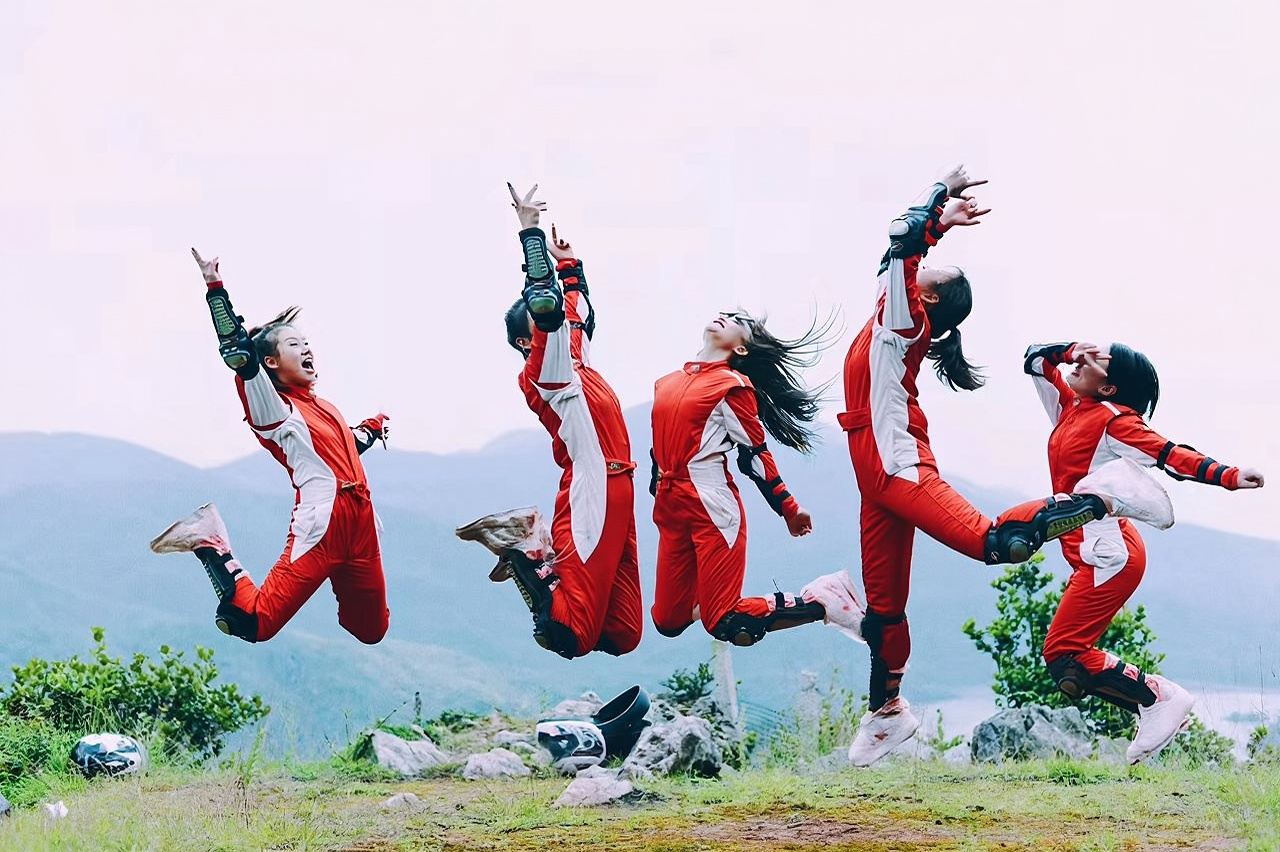 雲南麗江途狼越野車戶外俱樂部【叢林穿越/麗江古城免費接駁/團建首選】