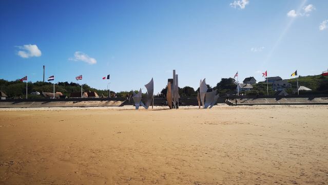 Normandy U.S. D-Day Sites Half Day Tour From Bayeux