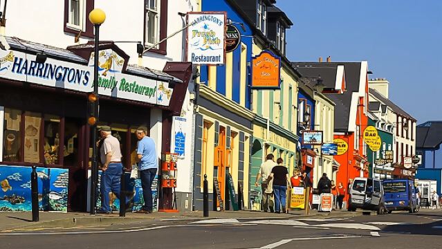 Full-Day Tour of the Dingle Peninsula, Slea Head, and Inch Beach