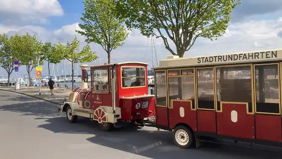Tour through the historic old town of Stralsund