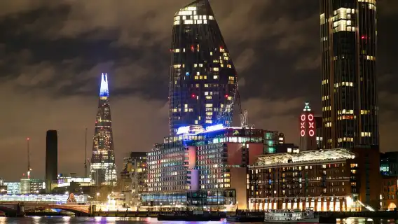 Uber Sightseeing Cruise on the River Thames in London - Evening Cruise