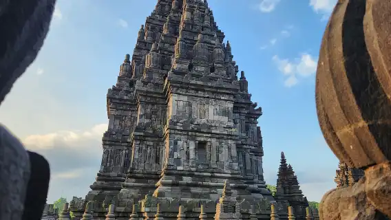 日惹：普蘭巴南寺與鄉村自行車導覽遊