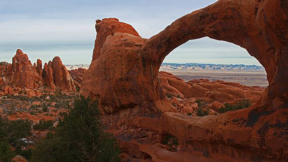 การผจญภัย Arches and Canyonlands 4X4 จากโมอับ