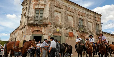 度身訂造聖安東尼奧德阿萊科及埃爾翁布莊園日遊