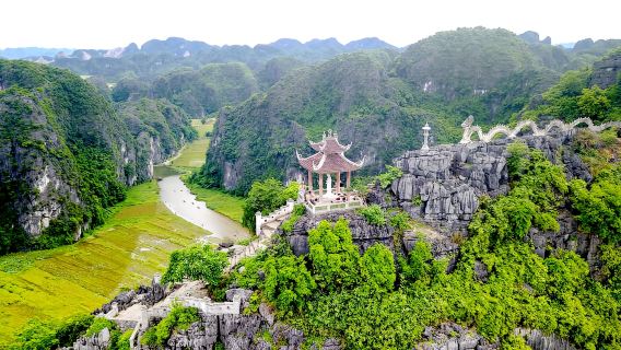 From Hanoi: Bai Dinh, Trang An, and Mua Cave Full-Day Tour