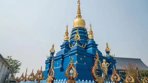 泰國清萊觀音寺1日遊【清邁出發｜白廟藍廟觀音廟｜英文導遊】