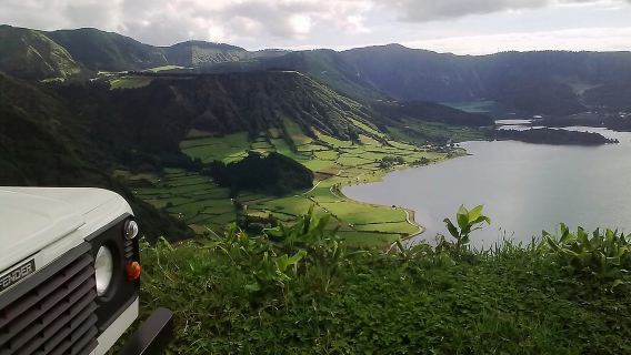 Azores: Sete Cidades Scenic Jeep Tour from Ponta Delgada