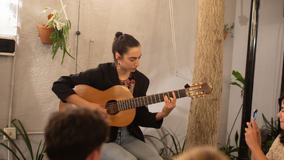 Buenos Aires: Barbeku Argentina dengan Muzik Langsung