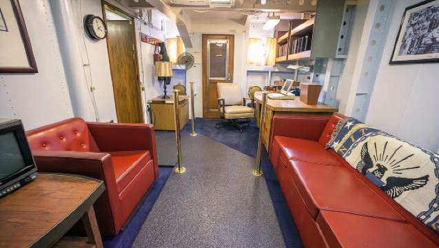 Honolulu: Memorial Kapal Perang Missouri dengan Opsi Panduan