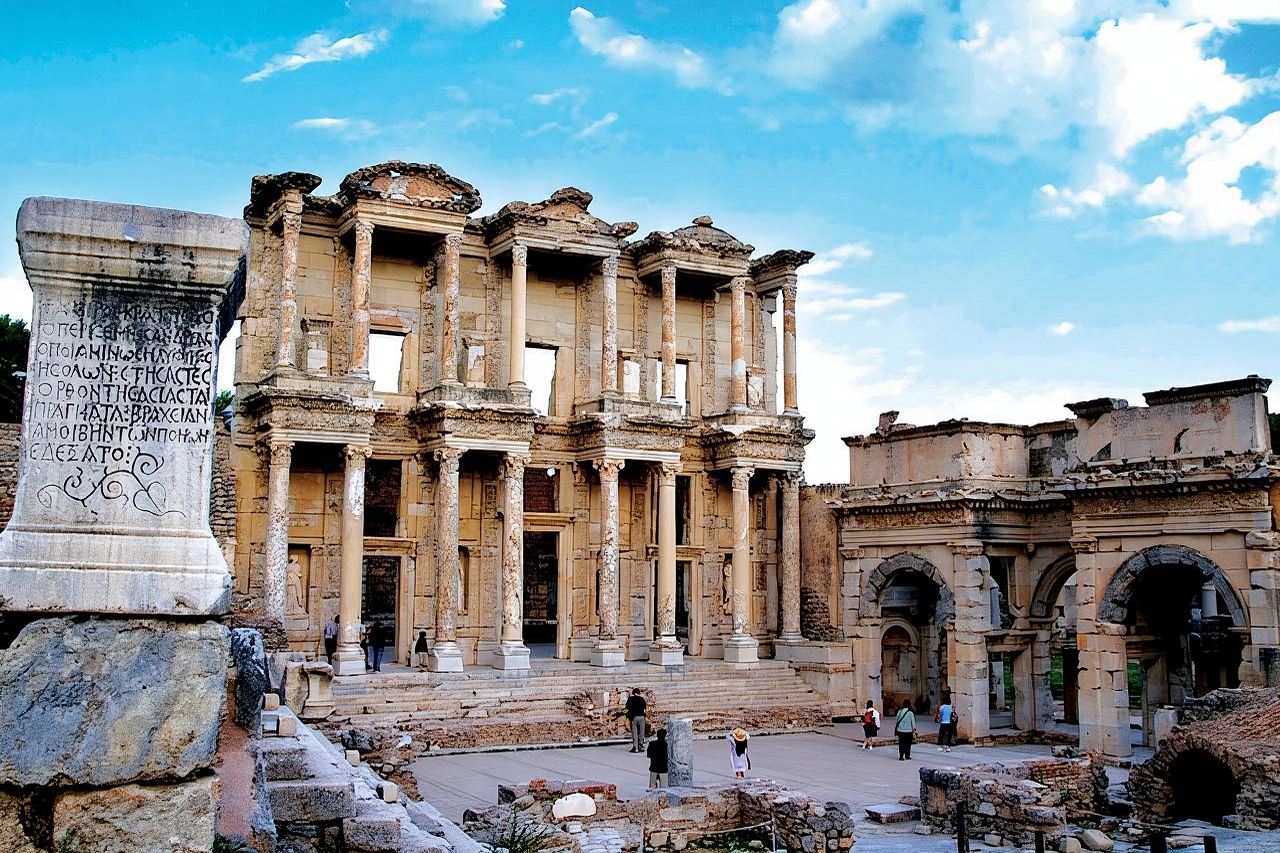 ALL INCLUDED: Ephesus Ruins, Mary's House Tour incl ENTRY TICKETS