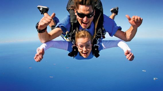 Skydive悉尼跳傘+悉尼皇家植物園+水族館+邦迪海灘※