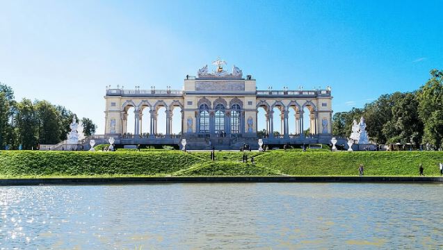 Explore Schönbrunn Palace and Gardens - Skip the Line Tour
