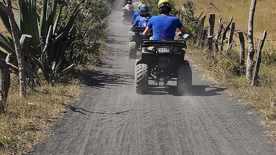 Antigua: Tour in ATV sul Vulcano Pacaya