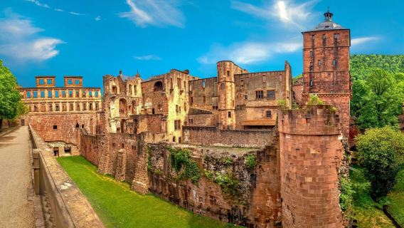 ทัวร์ครึ่งวันปราสาทไฮเดลเบิร์กและเมืองเก่าจากแฟรงก์เฟิร์ต ประเทศเยอรมนี